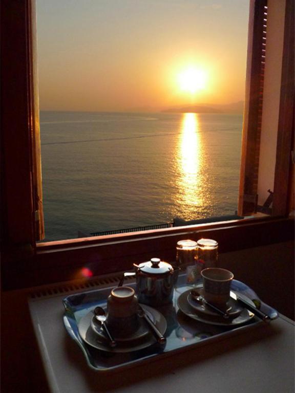 Guest house Mylos 2*