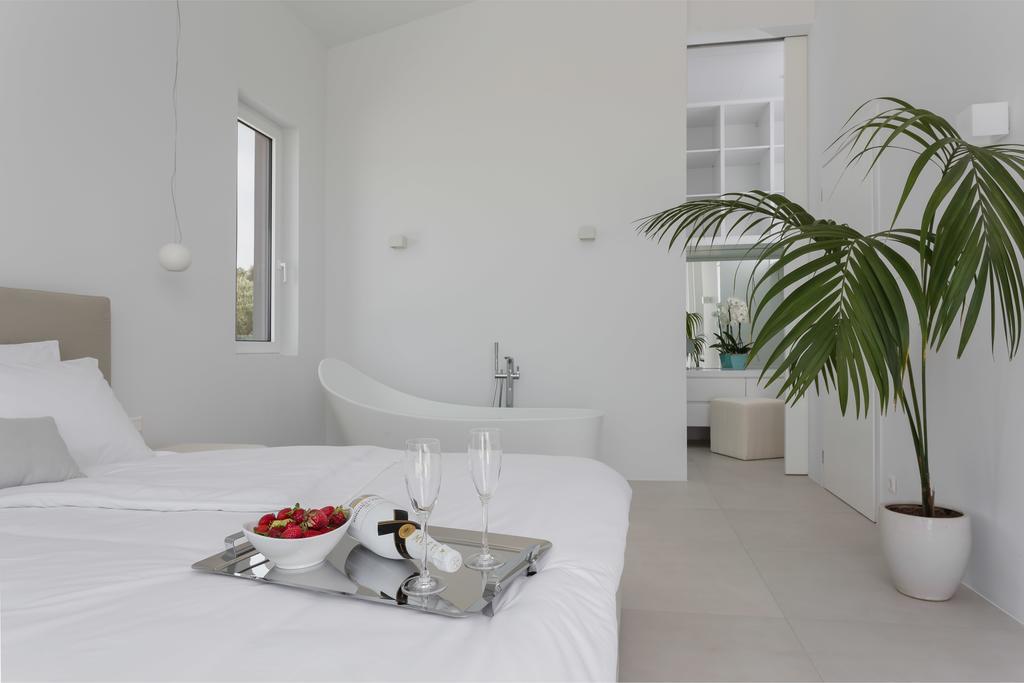 Villa White Grace - A Seductive World Of Luxury Pigi (Crete)