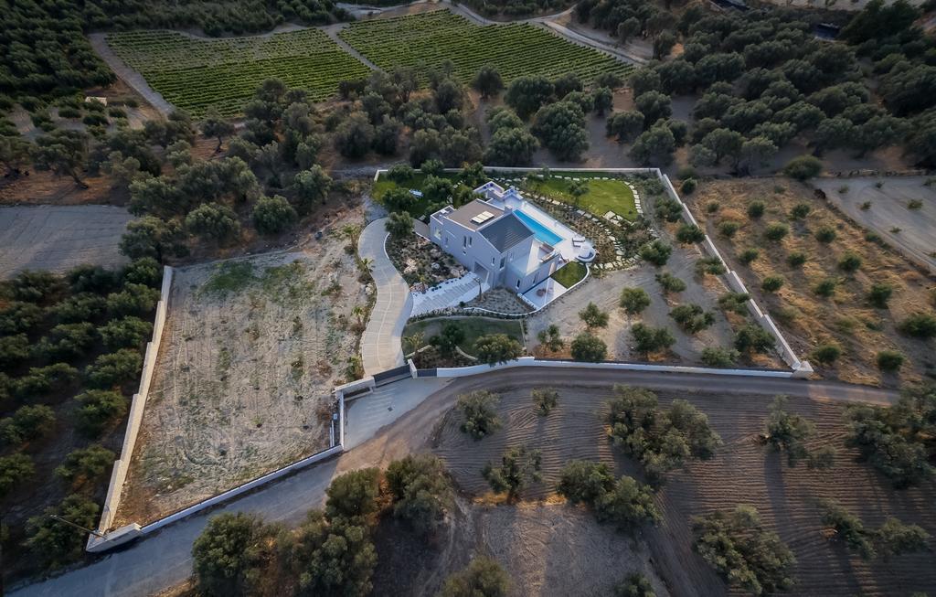 Villa White Grace - A Seductive World Of Luxury Pigi (Crete)