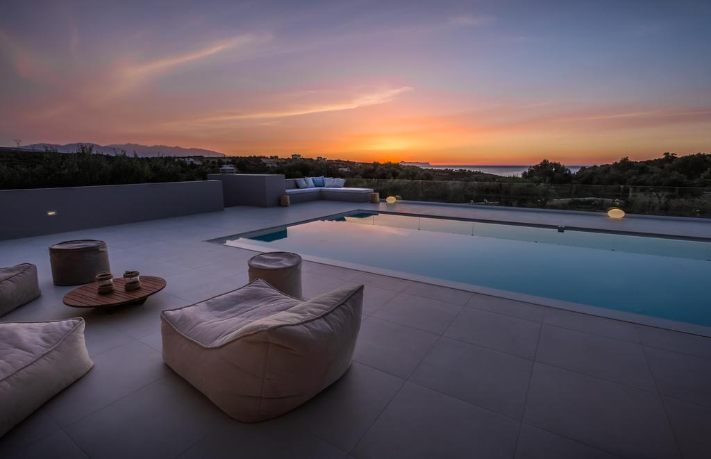 White Grace - A Seductive World Of Luxury Pigi (Crete)