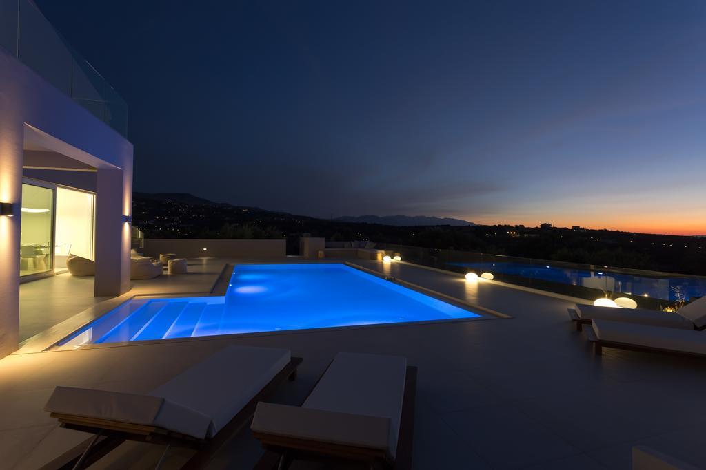 Villa White Grace - A Seductive World Of Luxury *