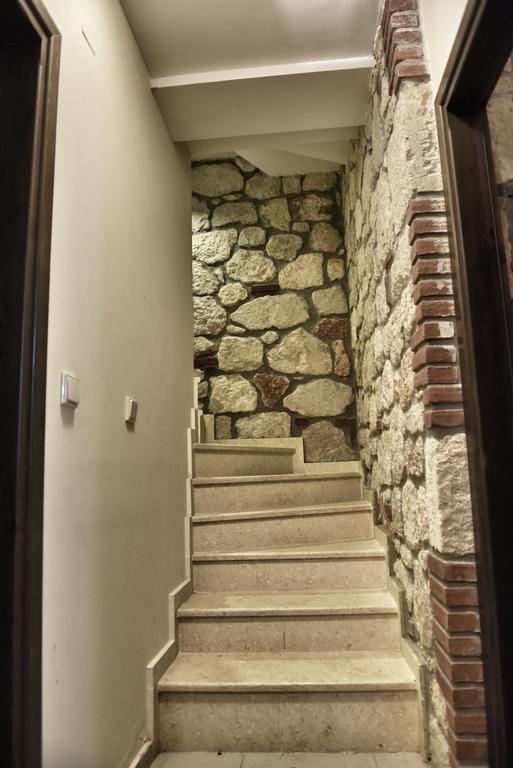 Villa Stone Villas