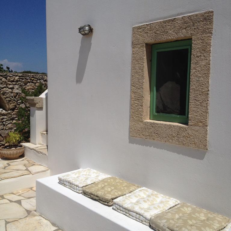 Lemonia -