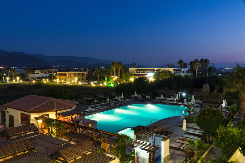 Hotel Gaia Village 3*