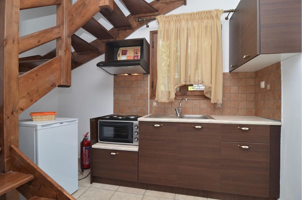 Apartment Arsinoi Stonehouses *