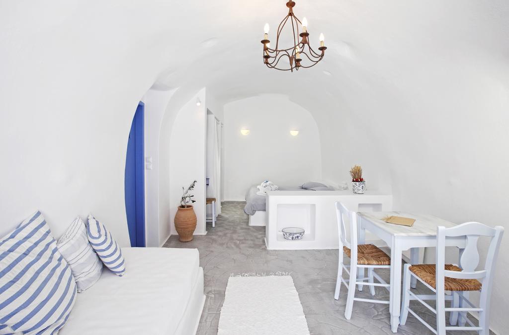 Hotel Aghios Artemios Traditional