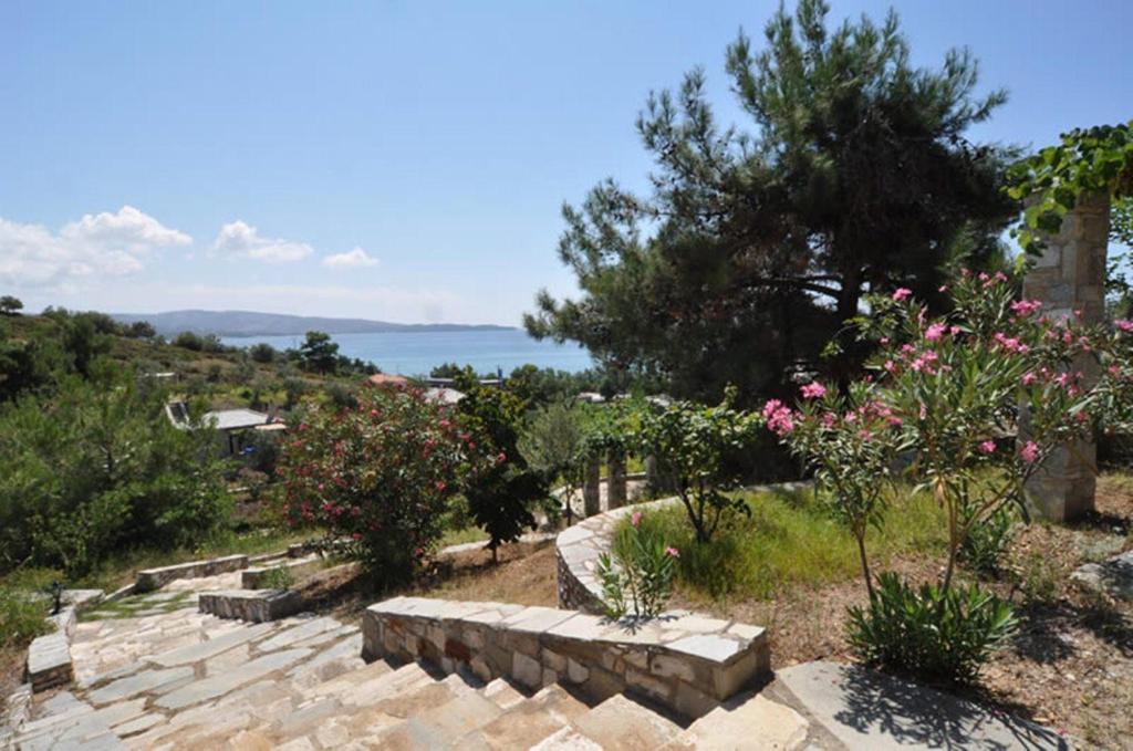 Arsinoi Stonehouses * Limenaria (Thasos)