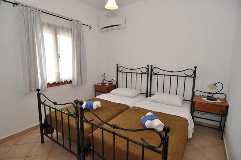 Arsinoi Stonehouses Apartment *