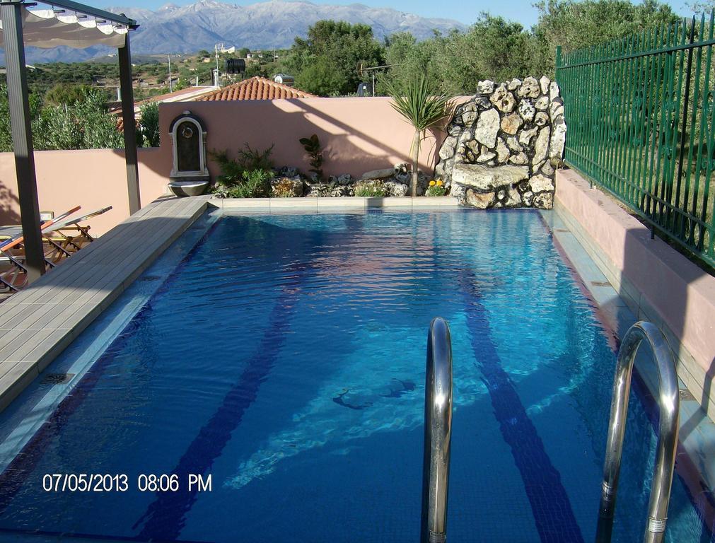 Holiday home Smaro