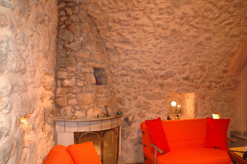 Holiday home Stoneapartments, γ κωσταλοσ και σια οε