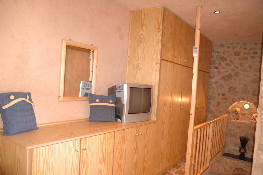 Holiday home Stoneapartments, γ κωσταλοσ και σια οε *