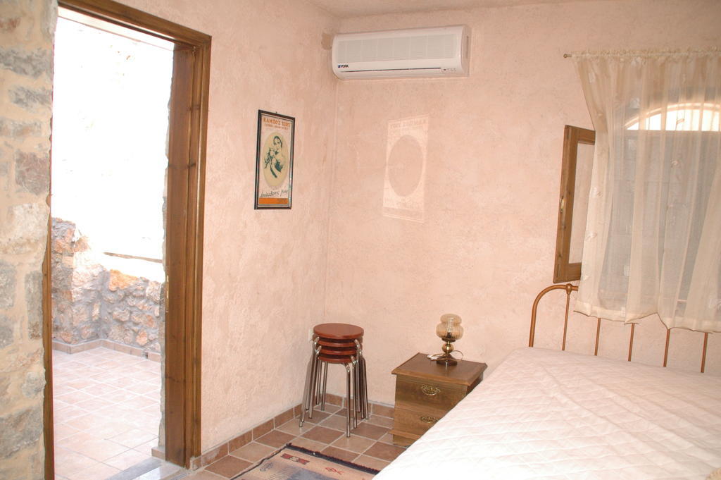 Stoneapartments, γ κωσταλοσ και σια οε Avgonima