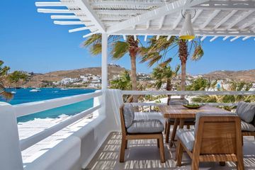 Hotel Ornos Beach