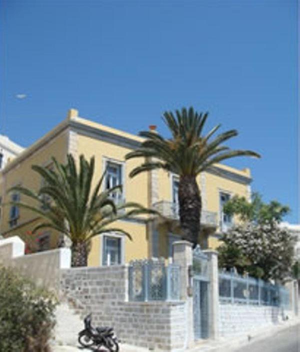Apartment Vourlis Mansion Ermoupoli