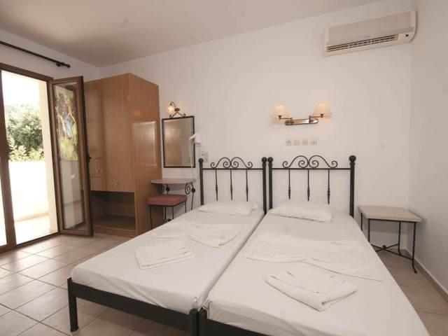 Hotel Newcastle By Estia Malia (Crete)