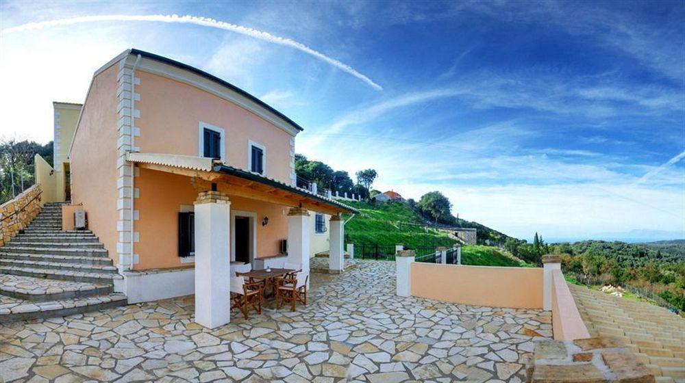 Agallis Corfu * Sokrakion