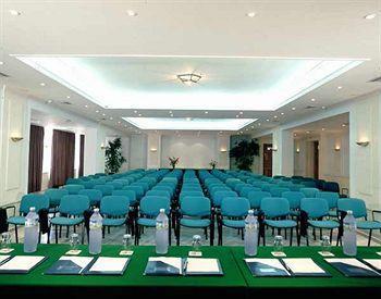 Amanda Hotel 2*