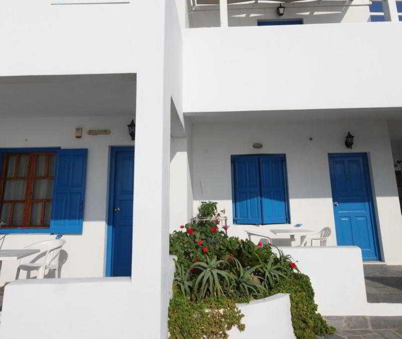 Avra 2* Mykonos Town