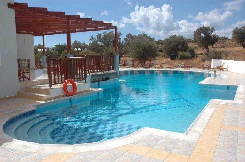 Kyma Aparthotel
