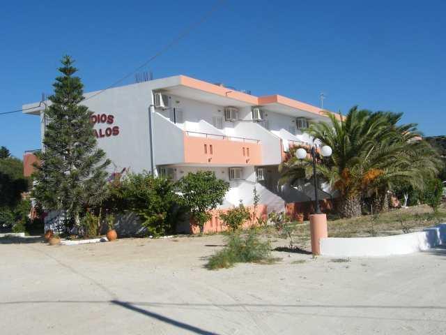 Studios Kefalos Apartment