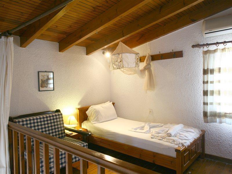 Proimos Maisonettes Apartment Platanias (Crete)