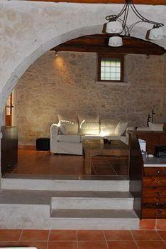 Arcus Suites Hotel