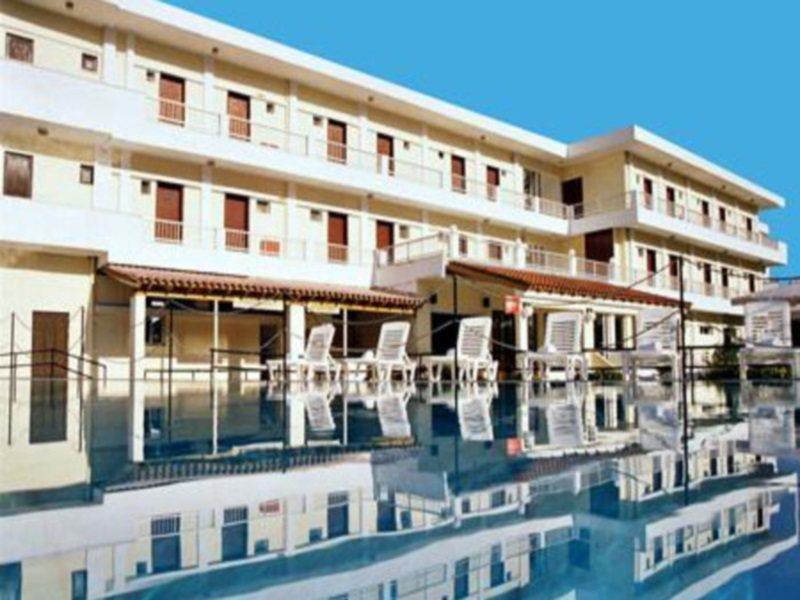 Prassino Nissi Hotel 2*