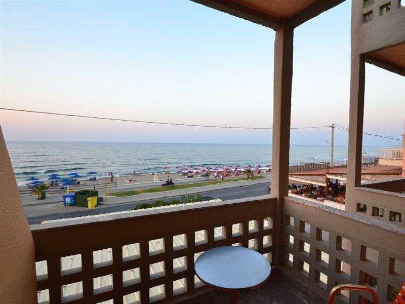 Zantina Hotel 2*