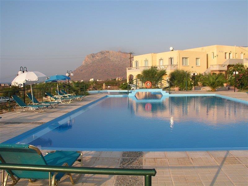 Anthemis Aparthotel 2*