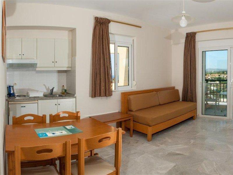 Radamanthy's Aparthotel 2*