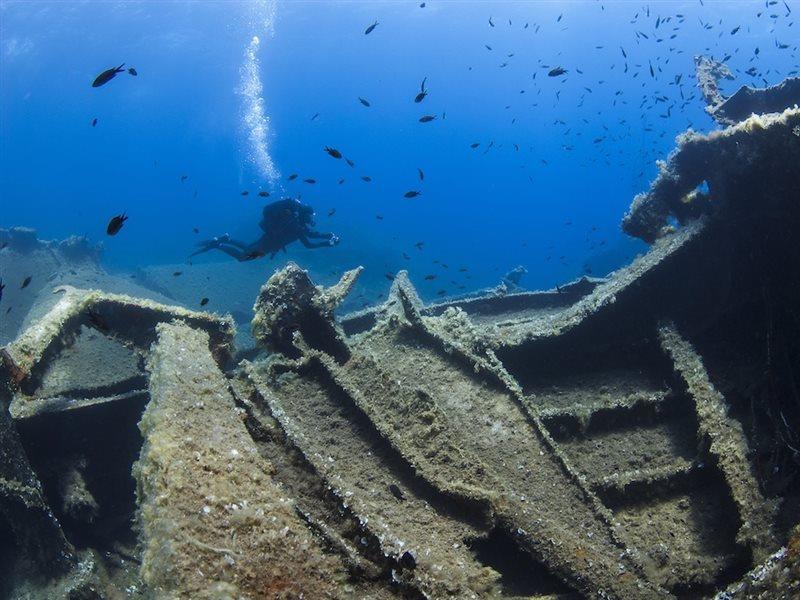 Perrakis 3* Kipri (Andros)