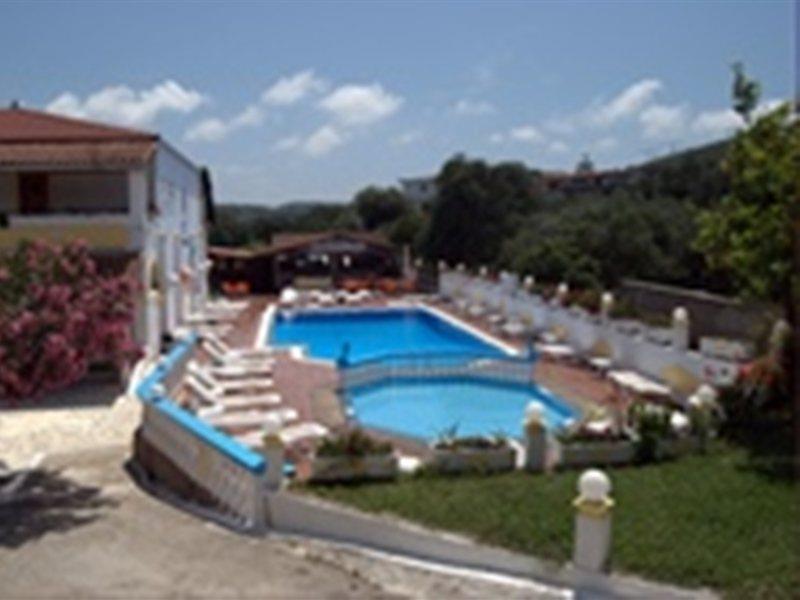 Aparthotel Leftis Romantica 2*