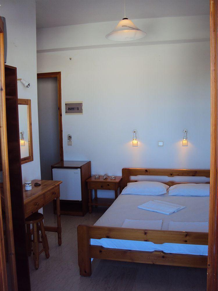 Hotel Privee Santorini Perissa (Santorini)