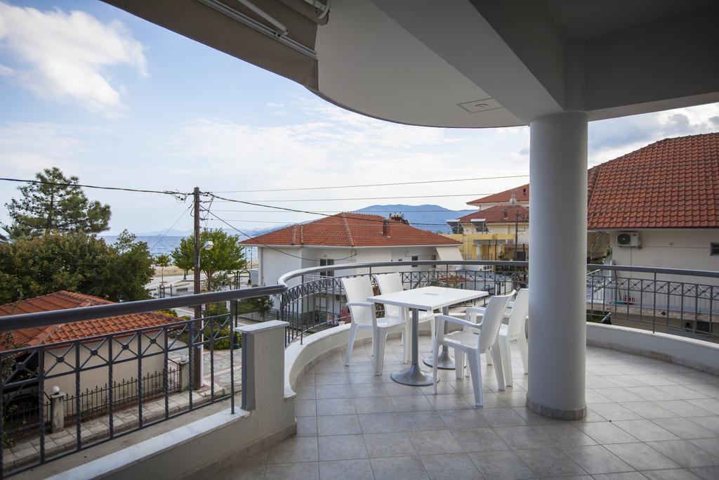 Villa Amalia Sun Beach Nea Vrasna
