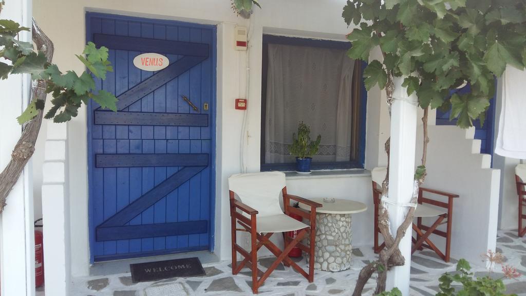 Aparthotel Anatoli *