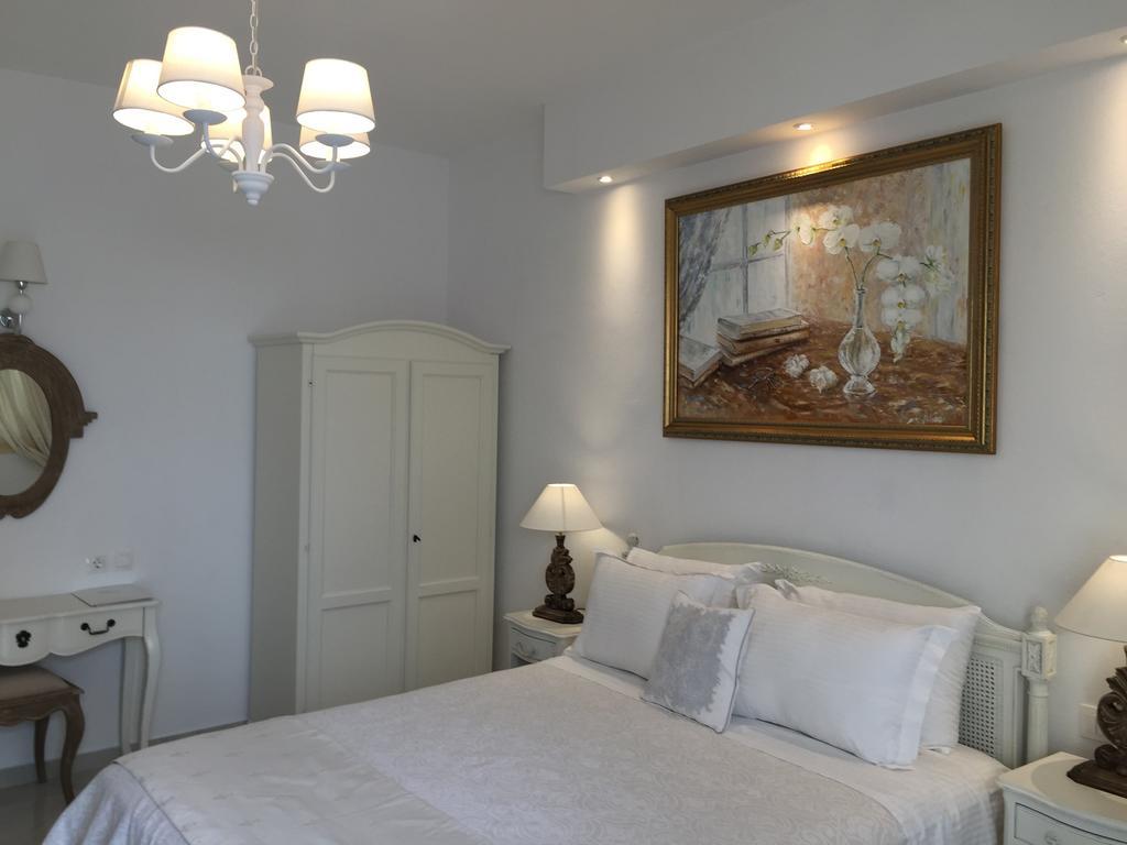 The White Bed & Breakfast