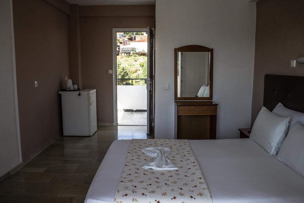 Hotel Ilios Kriopigi