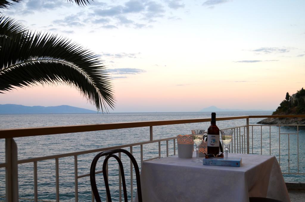 Sea View Dora's Apartment Kavala