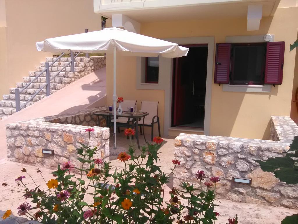 Mikros Gialos Apartments Apartment *