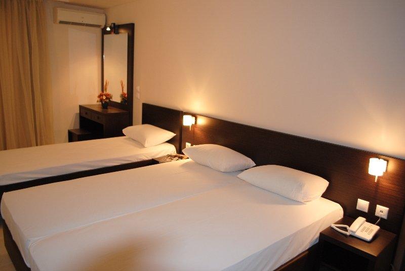 Elinotel Polis 3*