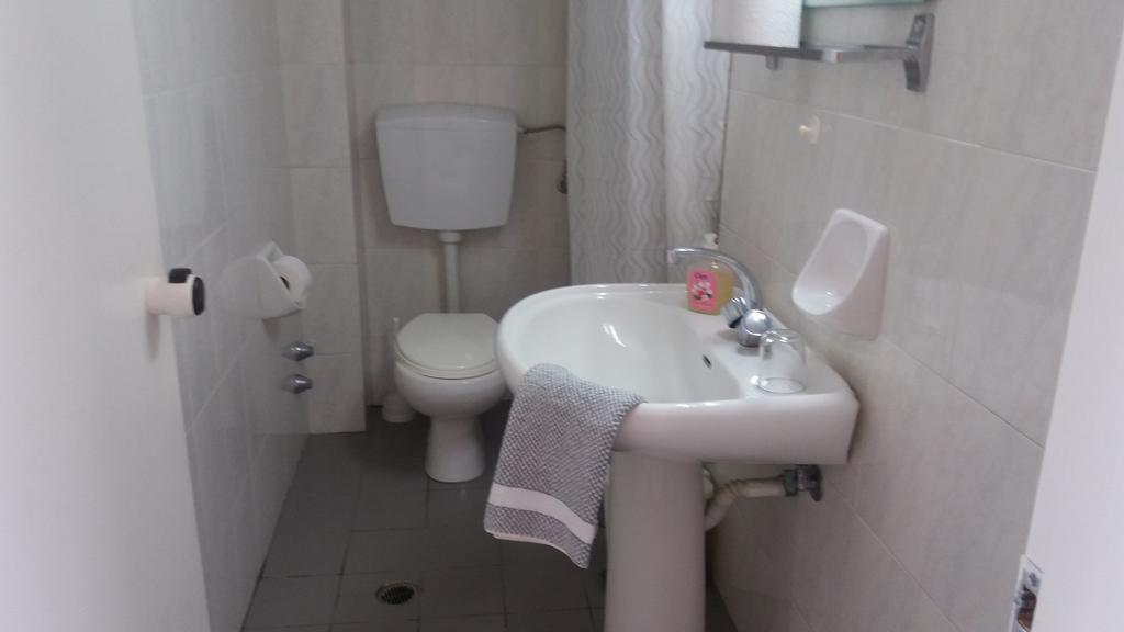Astra Aparthotel 2*