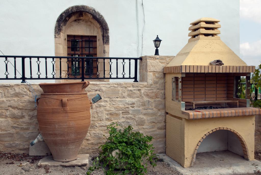 Holiday home Archontiko Rodomeli *