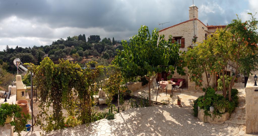 Holiday home Archontiko Rodomeli *
