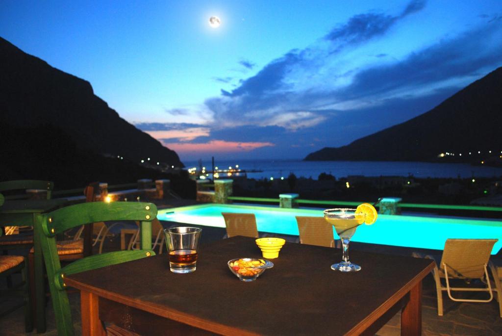Guest house Xerolithia
