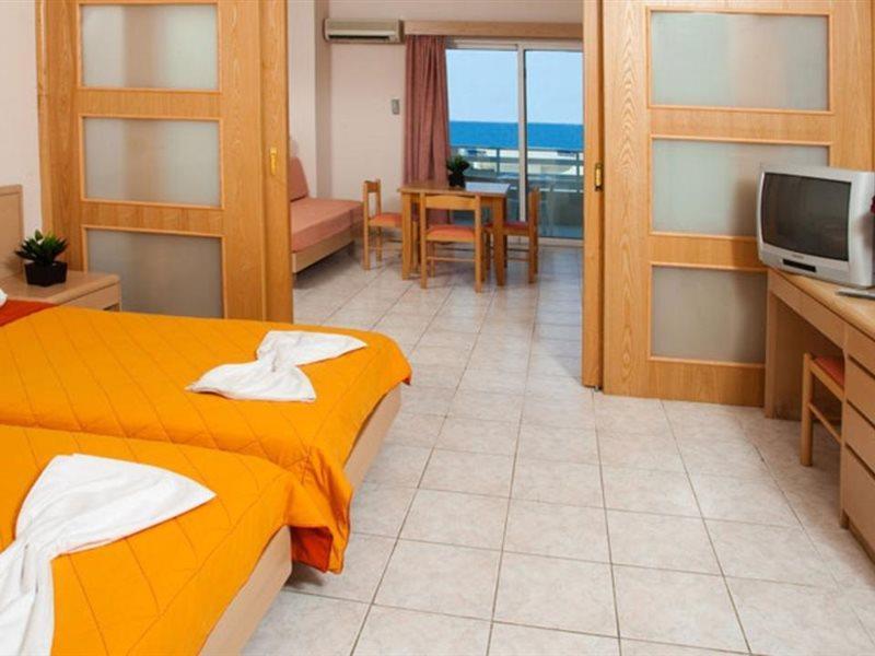 Poseidonia 4* Ixia (Rhodes)