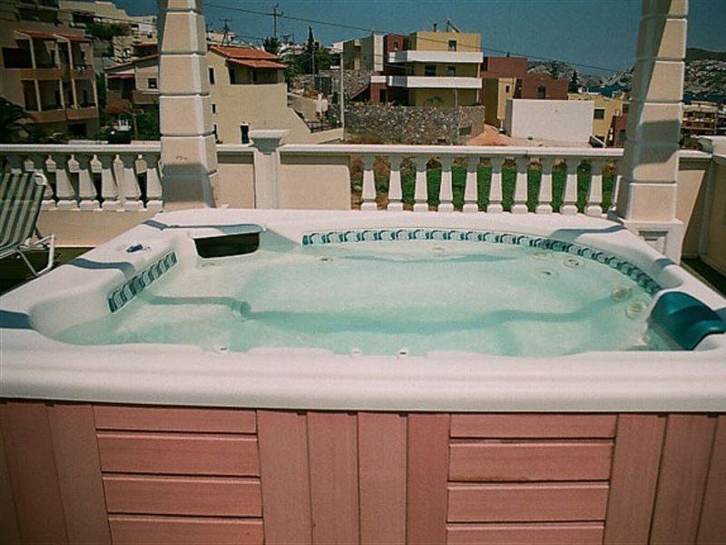 Dioskouroi Apts Aparthotel