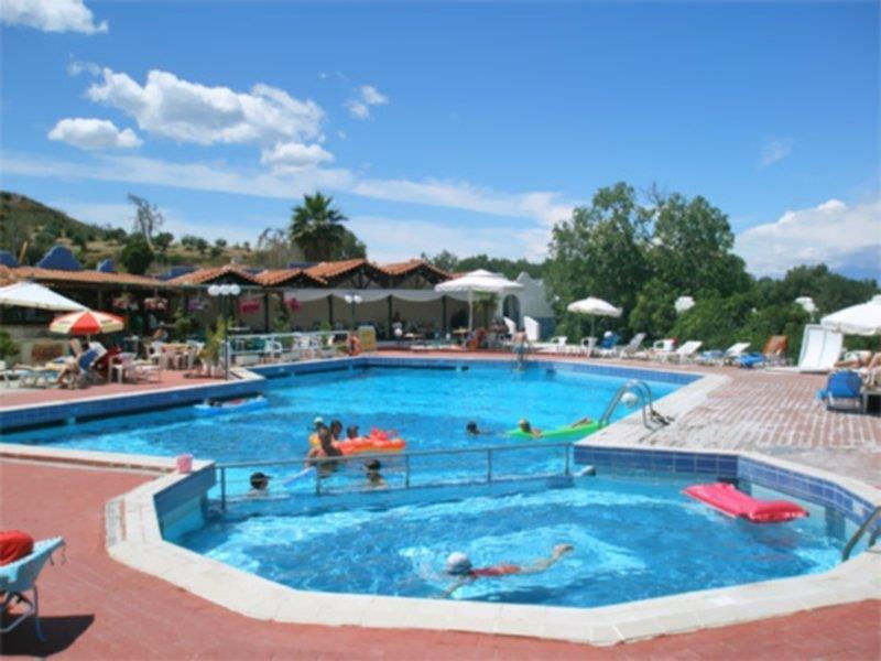 Aparthotel Ioli Village Pefkochori