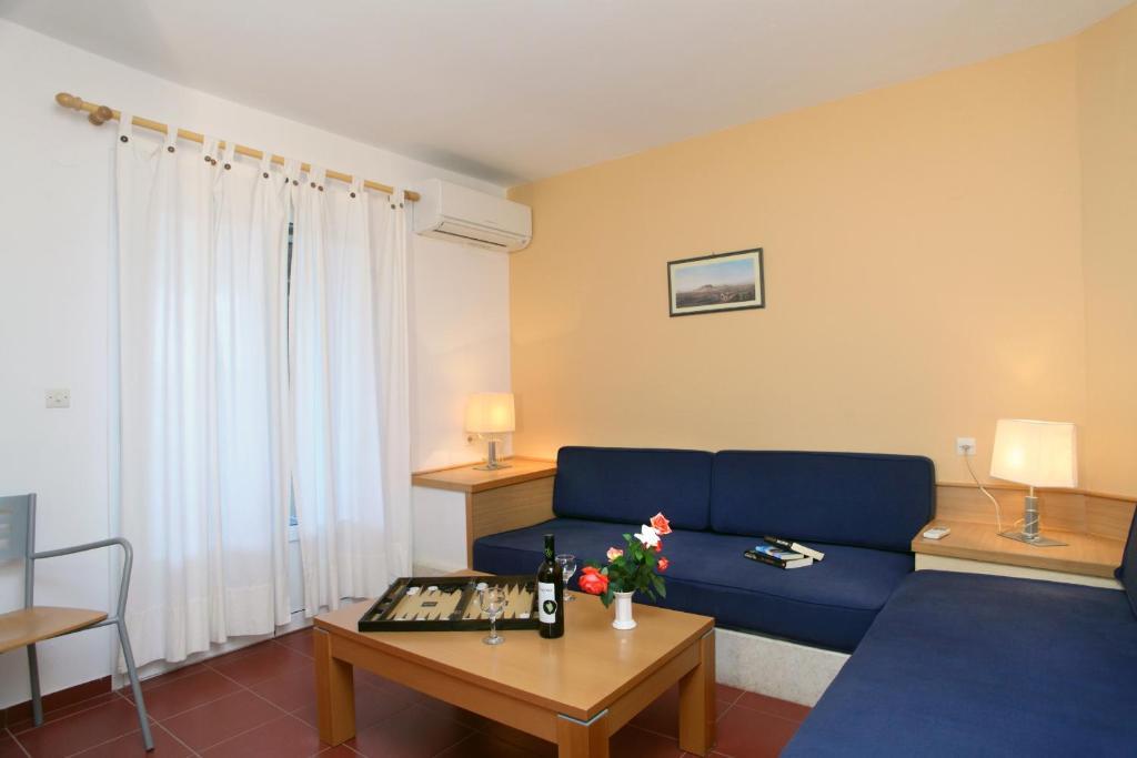 Scorpios Hotel Nydri (Lefkada)