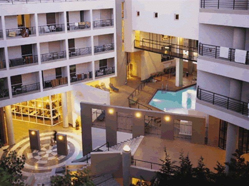Santa Marina Unique Hotel 4*