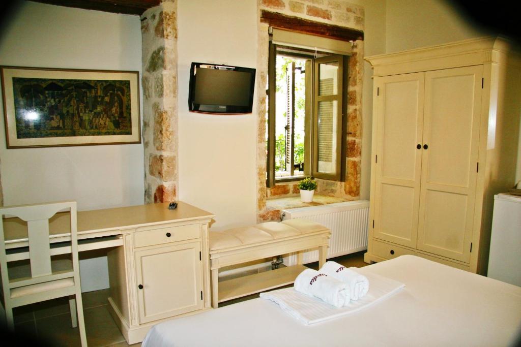 Alicelia Boutique 3*